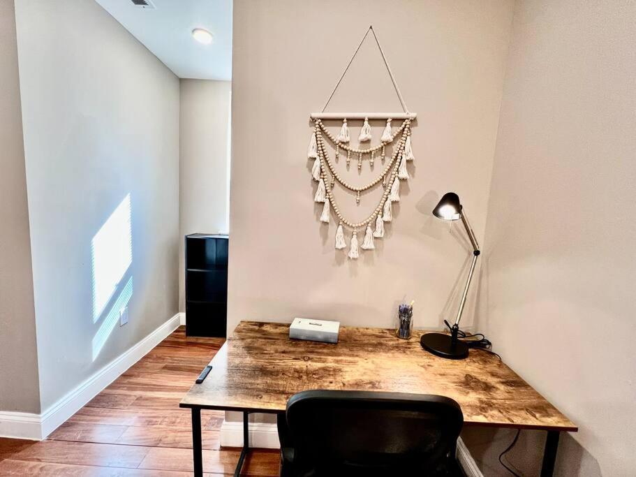 404 Rose In The City 1 Bd Living Room In Center City Philadelphia Ngoại thất bức ảnh